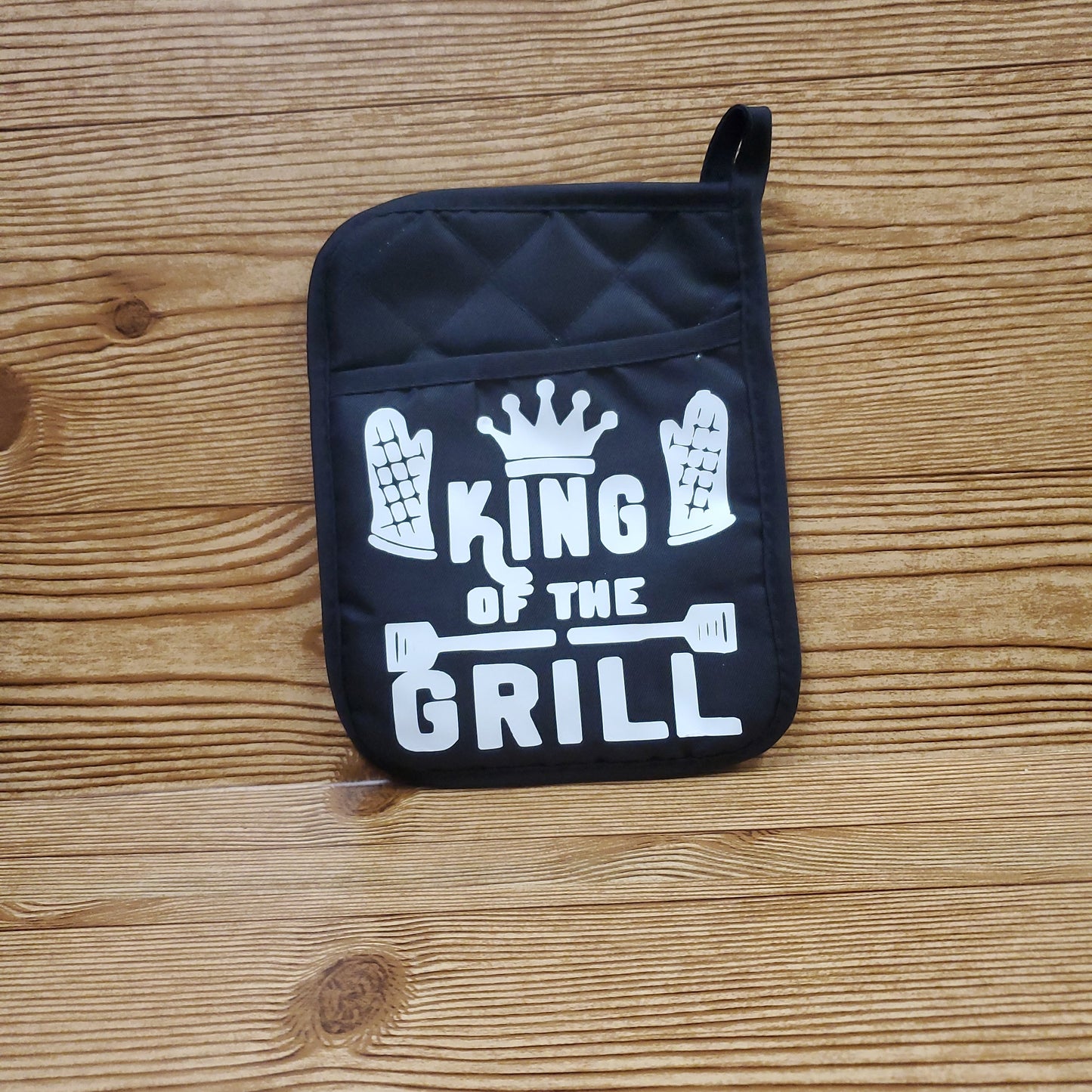 King of the grill potholder