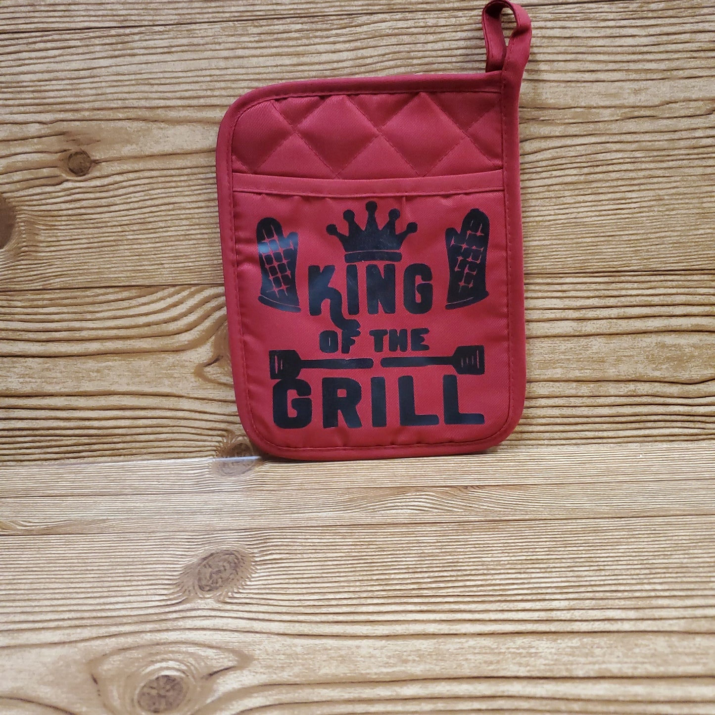 King of the grill potholder