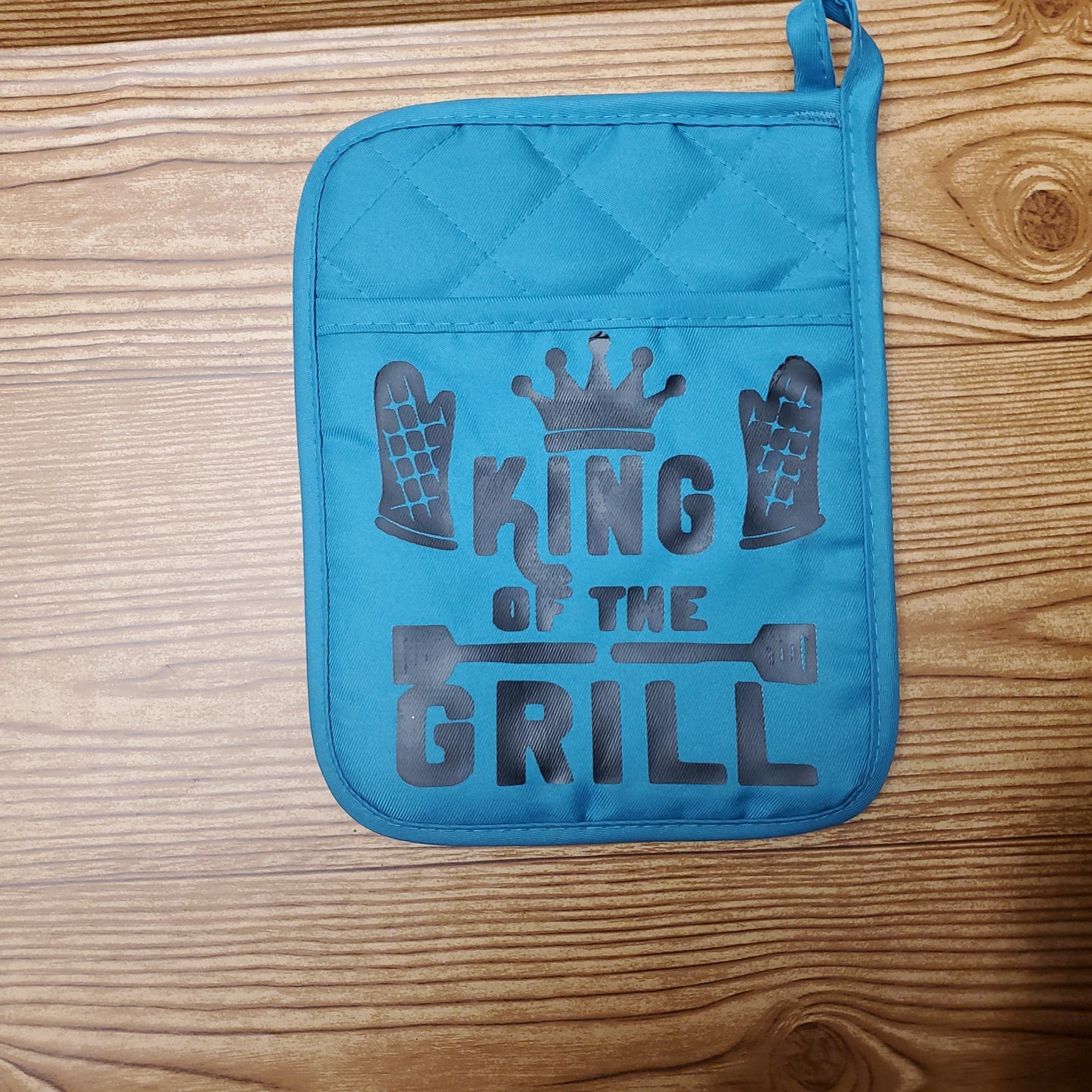 King of the grill potholder